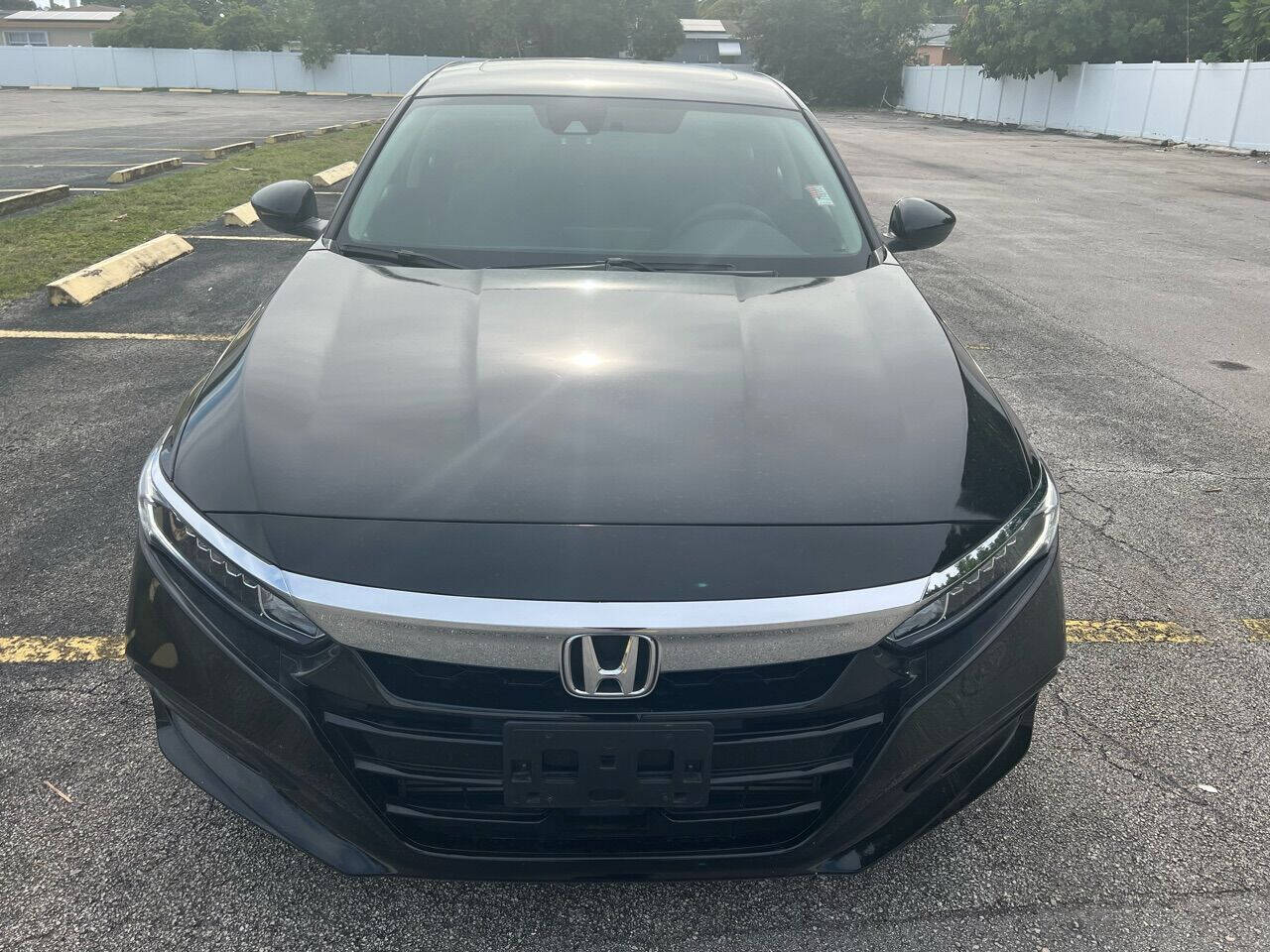 2018 Honda Accord  - $19,998