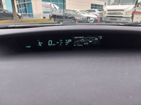 2012 Toyota Prius Two