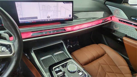 2023 BMW 7 Series 740i