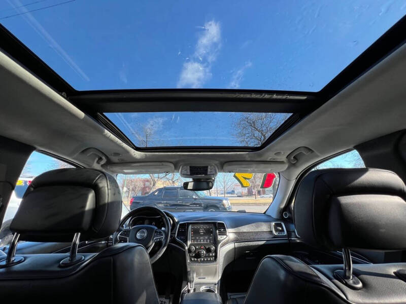 2017 Jeep Grand Cherokee Summit