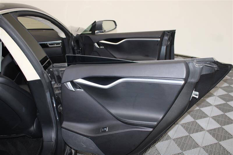 2015 Tesla Model S