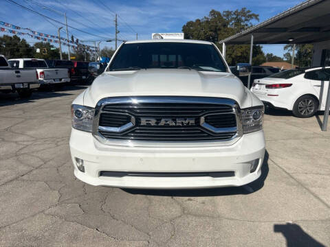 2017 RAM 1500 Laramie Limited