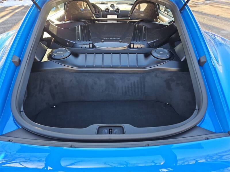 2025 Porsche 718 Cayman GT4 RS