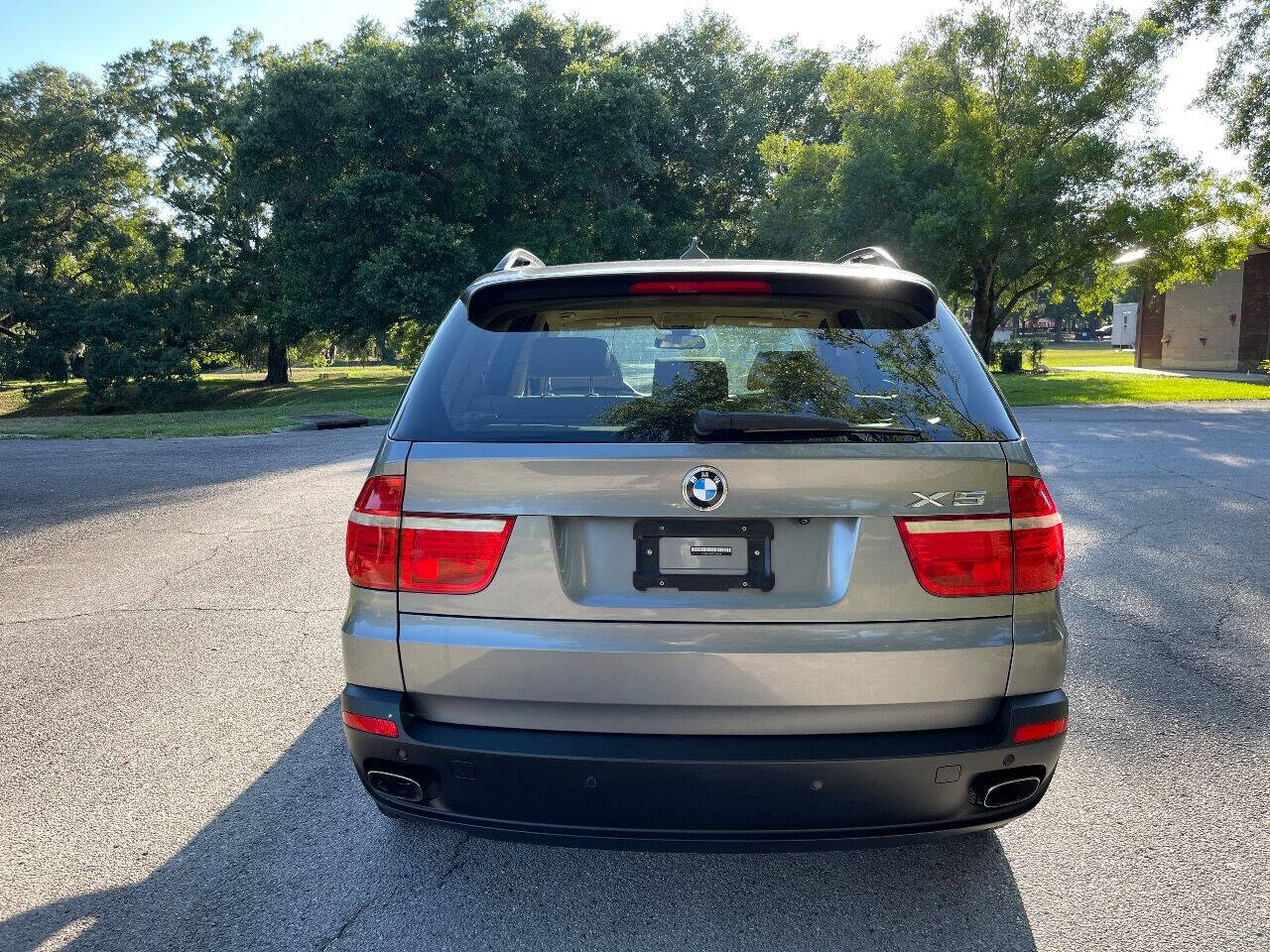 2007 BMW X5 for sale at ROADHOUSE AUTO SALES INC. in Tampa, FL