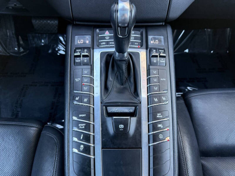 2018 Porsche Macan