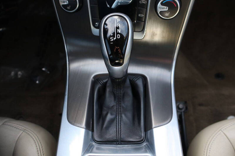 2015 Volvo S60 T5 Drive-E Premier