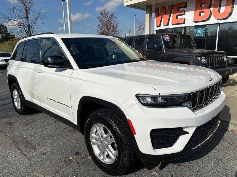 2023 Jeep Grand Cherokee Laredo