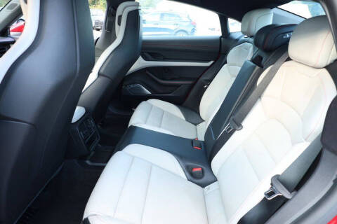 2024 Porsche Taycan 4S