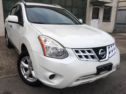 2011 Nissan Rogue for sale at Illinois Auto Sales in Paterson NJ