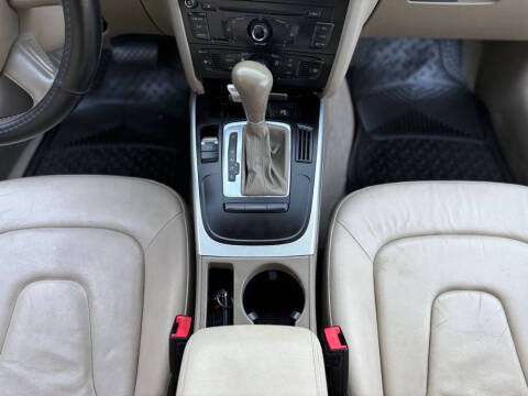 2009 Audi A4 2.0T quattro Premium