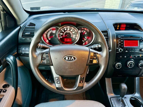 2012 Kia Sorento LX
