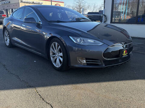 2015 Tesla Model S 70D