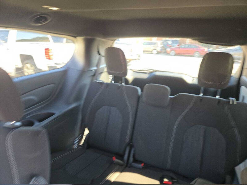 2022 Chrysler Pacifica Touring