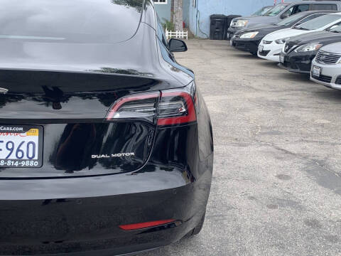 2022 Tesla Model 3 Long Range