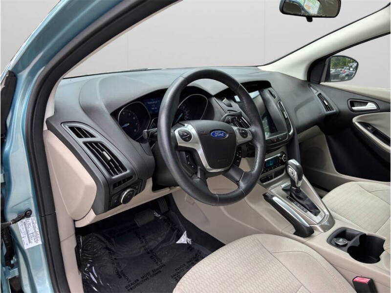 2012 Ford Focus SEL