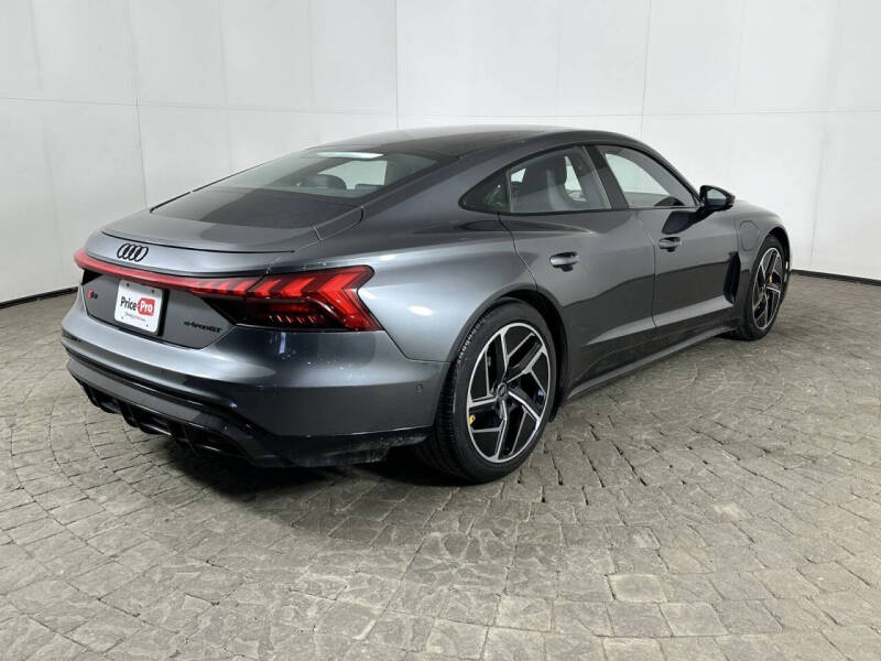 2024 Audi RS e-tron GT quattro