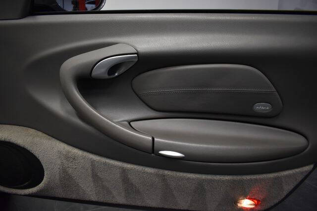 2003 Porsche 911 Carrera