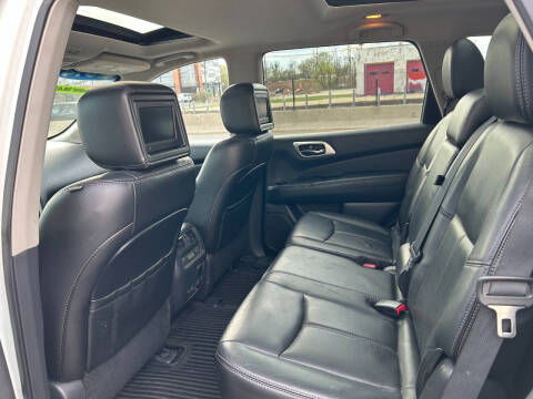 2014 Nissan Pathfinder Platinum