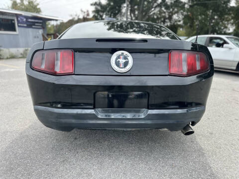2010 Ford Mustang V6 Premium