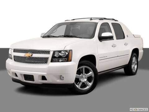 2013 Chevrolet Avalanche for sale at Everyone's Financed At Borgman - BORGMAN OF HOLLAND LLC in Holland MI
