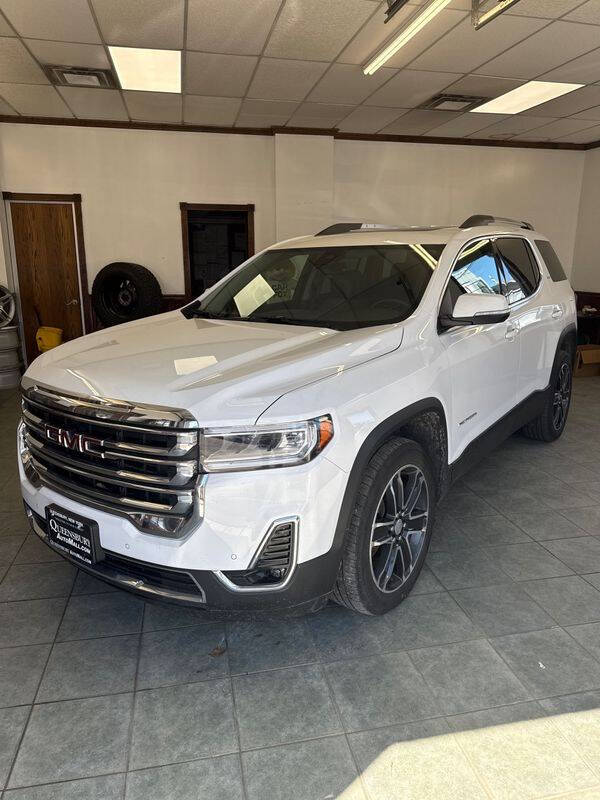 2023 GMC Acadia SLT
