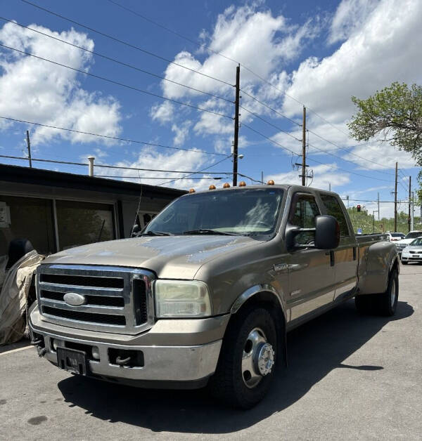 2005 Ford F-350 Super Duty for sale at Unlimited Motors, LLC in Denver CO