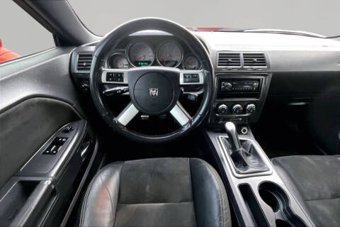 2009 Dodge Challenger SRT8