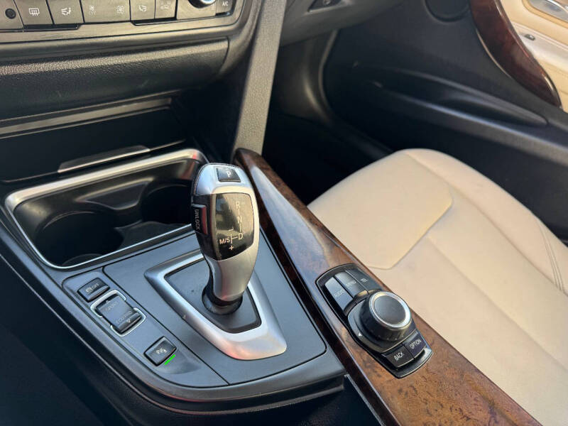 2015 BMW 3 Series 328i xDrive