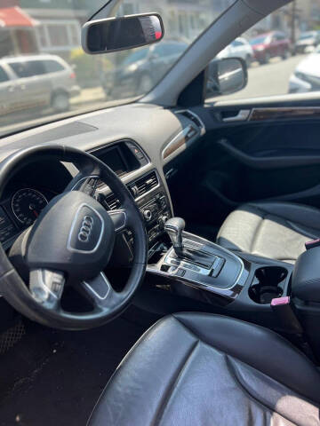 2013 Audi Q5 2.0T quattro Premium