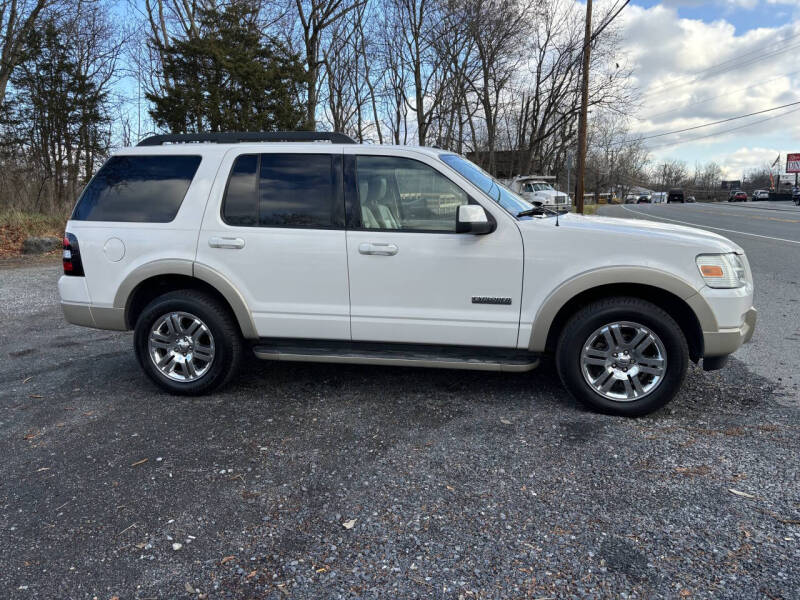 2008 Ford Explorer Eddie Bauer photo 9