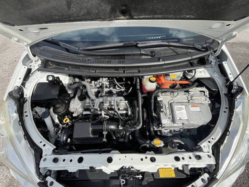 2014 Toyota Prius c One