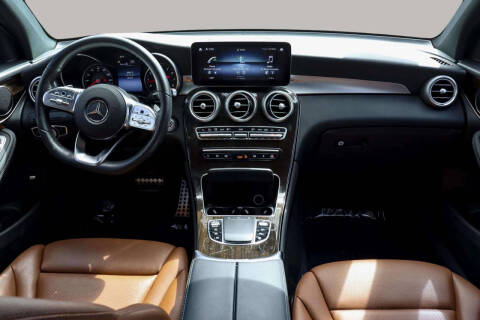 2021 Mercedes-Benz GLC GLC 300