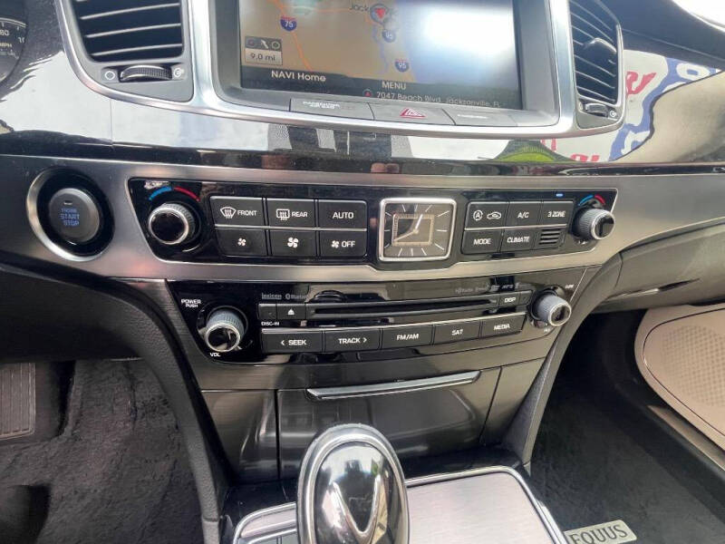 2015 Hyundai Equus Signature