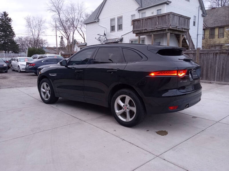 2018 Jaguar F-PACE 25t Premium