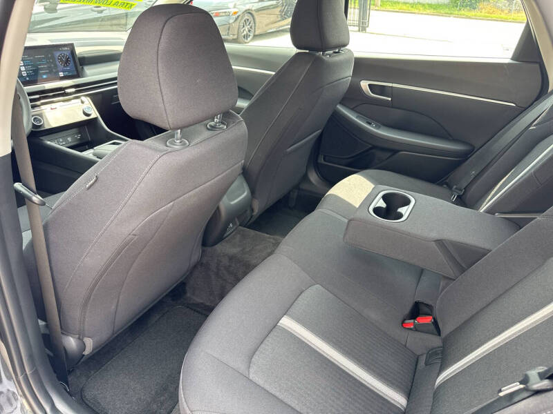 2025 Hyundai Sonata SEL