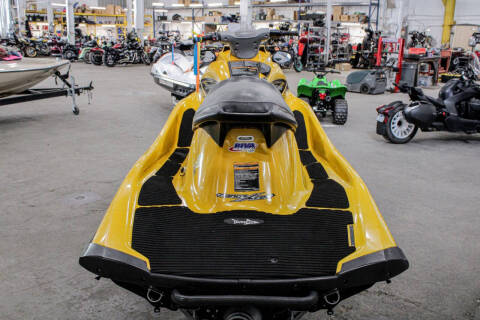 2013 Yamaha GP 800 R