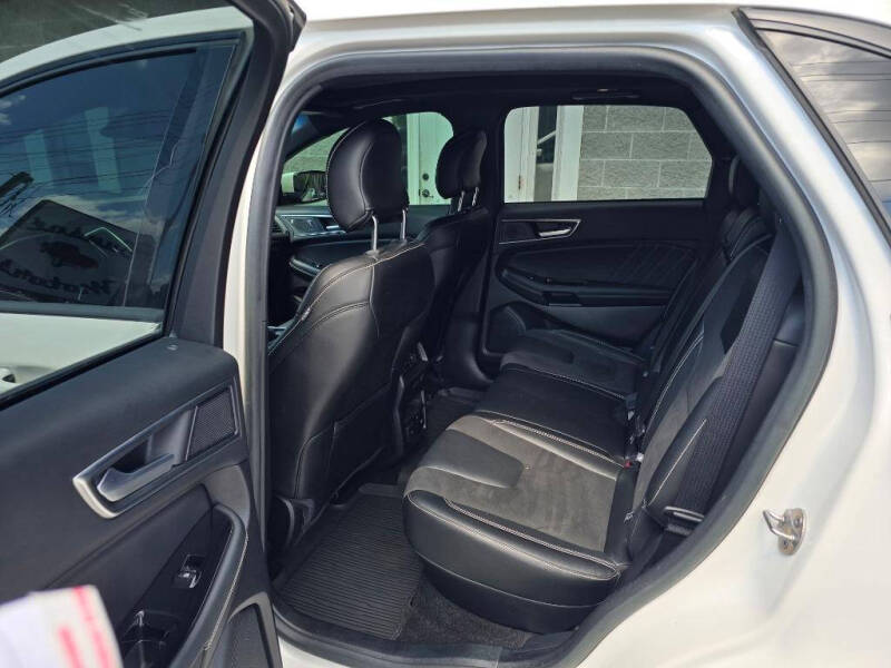 2019 Ford Edge ST