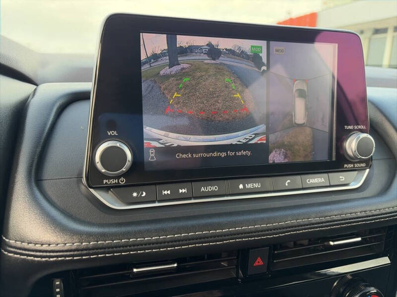 2021 Nissan Rogue SV