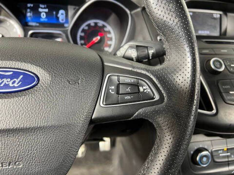 2017 Ford Focus ST