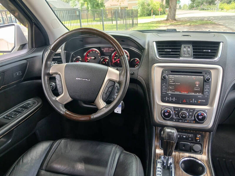 2015 GMC Acadia Denali
