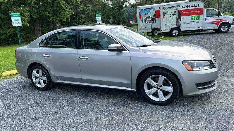 2013 Volkswagen Passat for sale at Joshsav Motors in Walnutport PA