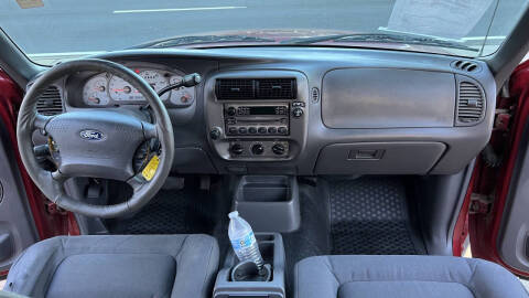 2001 Ford Explorer Sport Trac