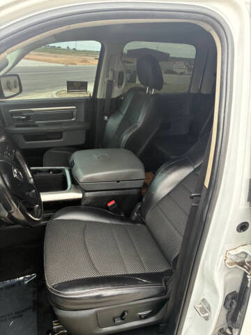 2018 RAM 1500 SLT