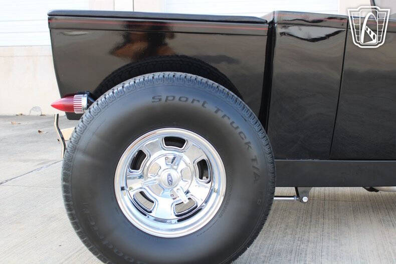 1929 Ford F-100