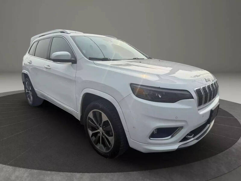 2019 Jeep Cherokee Overland