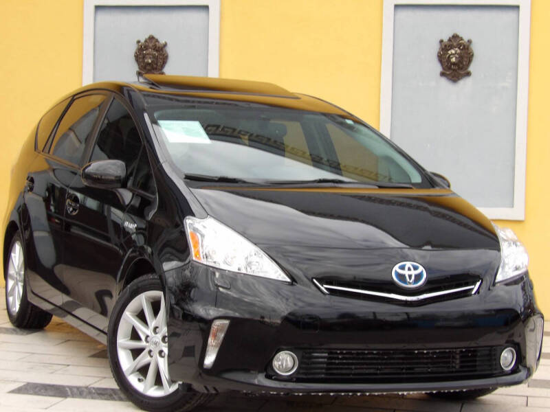 2014 Toyota Prius v for sale at Paradise Motor Sports in Lexington KY