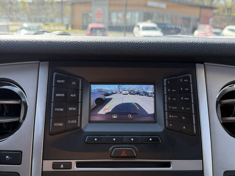 2017 Ford Expedition EL XLT