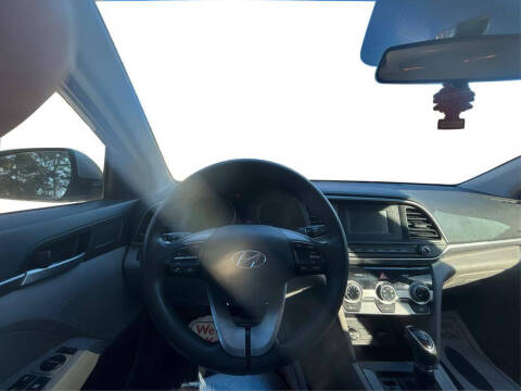 2019 Hyundai Elantra