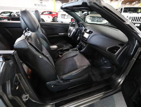2011 Chrysler 200 S