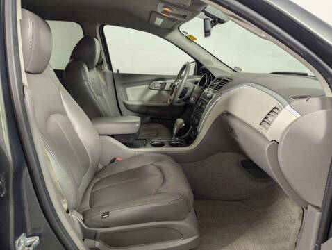 2011 Chevrolet Traverse LT